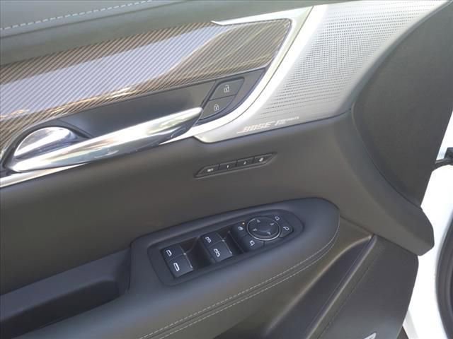 New 2025 Cadillac XT6 Premium Luxury w/ Platinum Package FWD image 25
