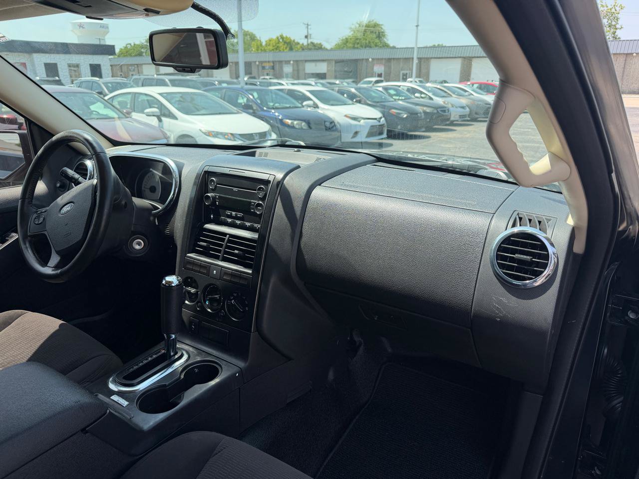 Used 2010 Ford Explorer Sport Trac XLT RWD image 17