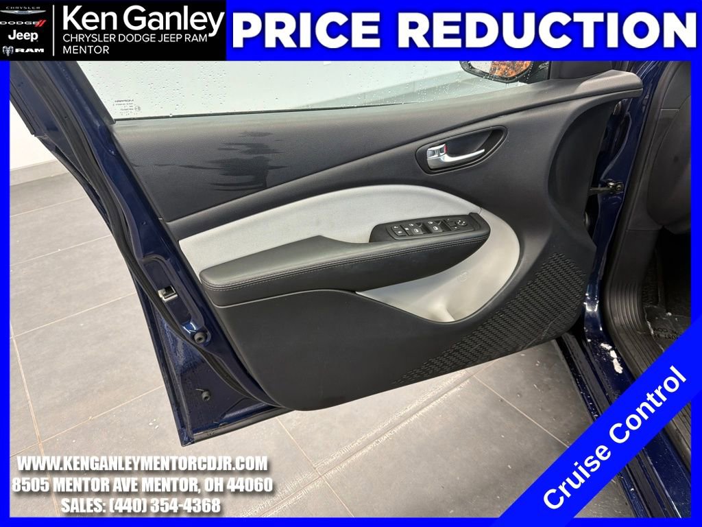 Used 2016 Dodge Dart SXT w/ Rallye Appearance Group image 10