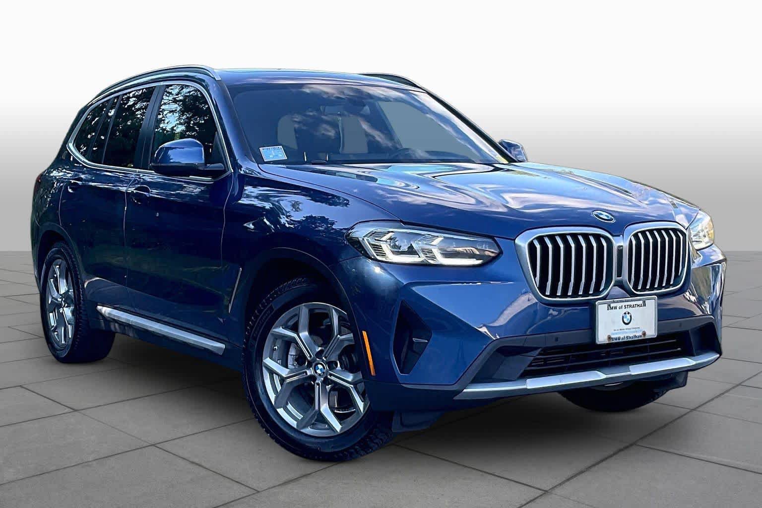Used 2022 BMW X3 xDrive30i AWD/4WD image 2