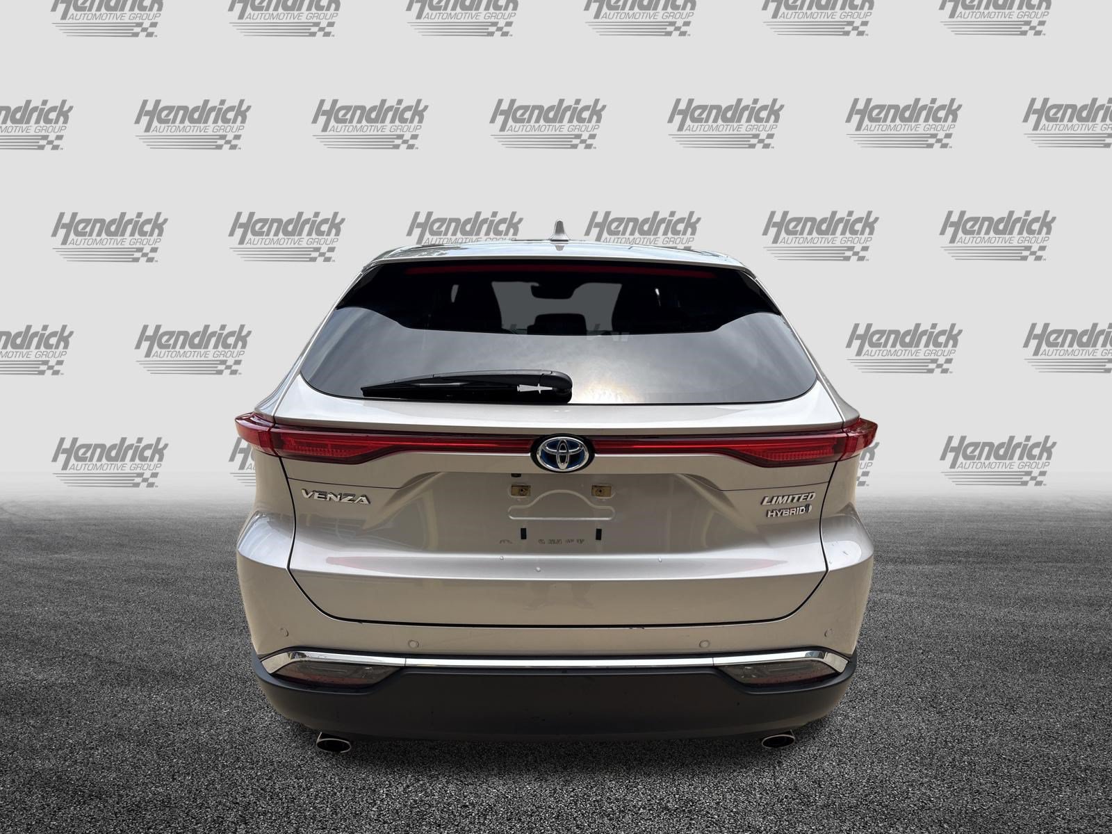Used 2021 Toyota Venza Limited w/ Carpet Mat Package (TMS) AWD/4WD image 9