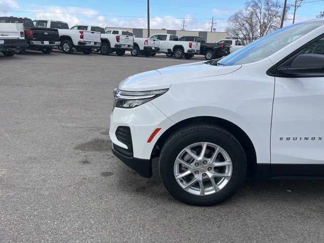 Used 2024 Chevrolet Equinox LS AWD/4WD image 7