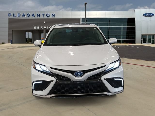 Used 2024 Toyota Camry XSE w/ Navigation Package FWD image 8