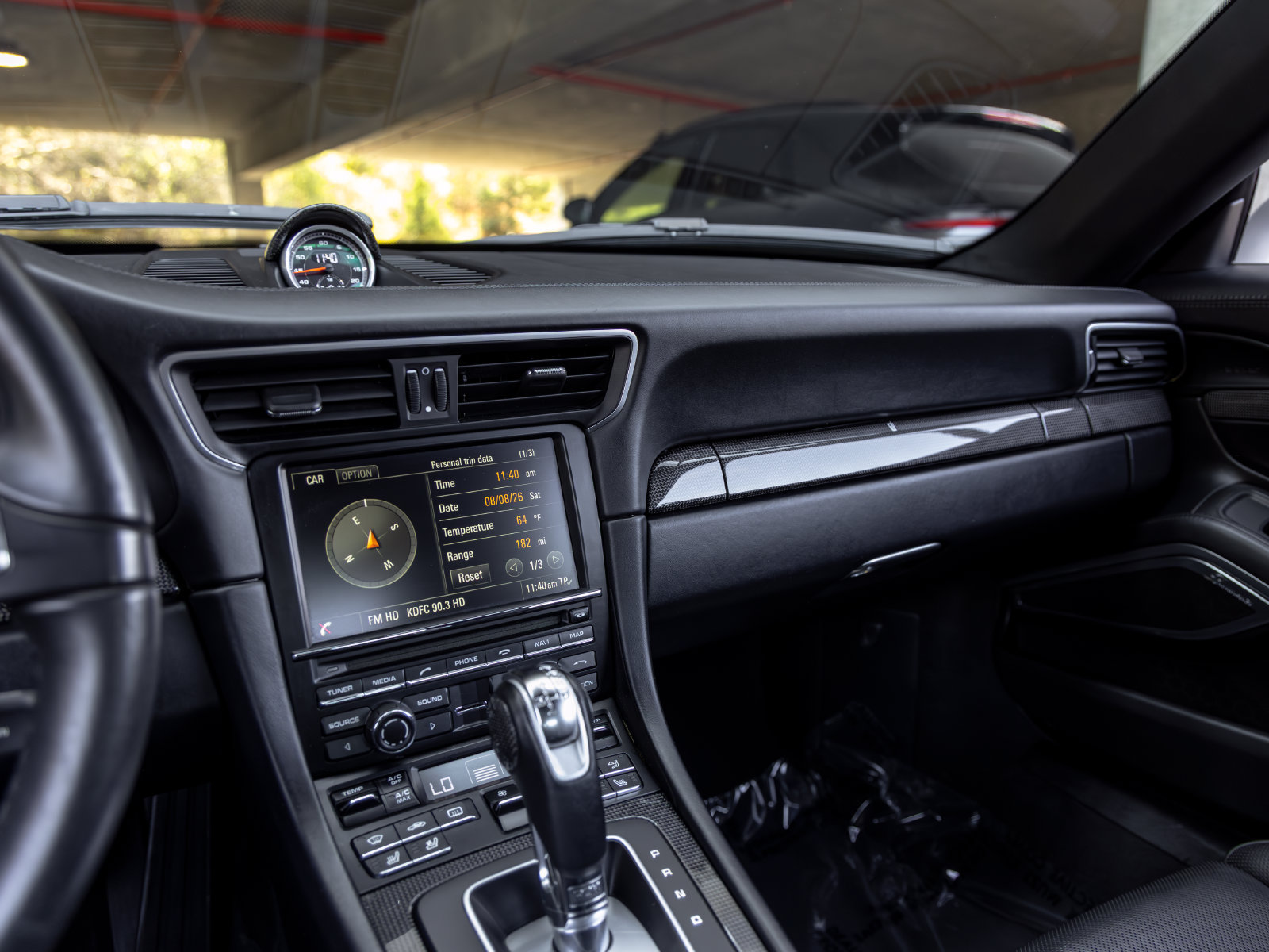 Used 2015 Porsche 911 Turbo S AWD/4WD image 41