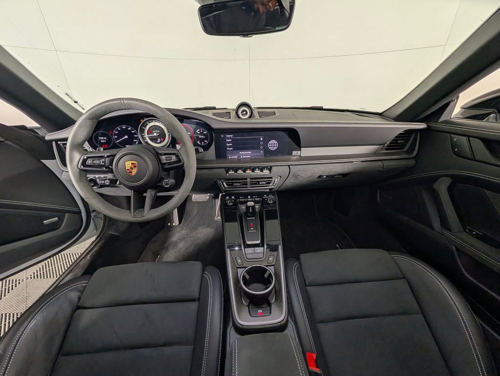 Certified 2023 Porsche 911 Targa 4 GTS AWD/4WD image 19