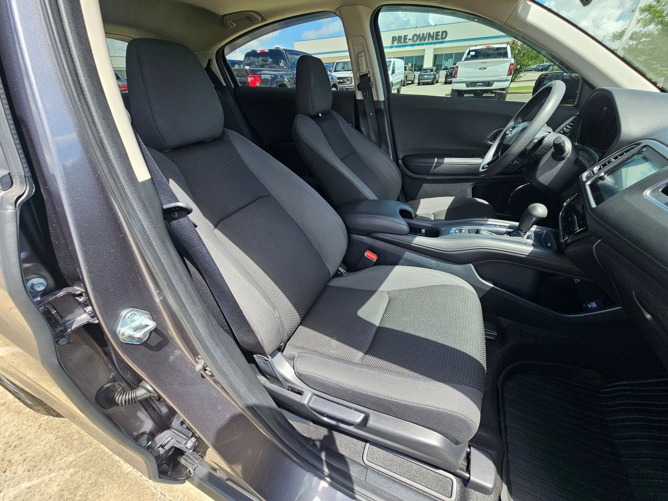 Used 2021 Honda HR-V EX image 30