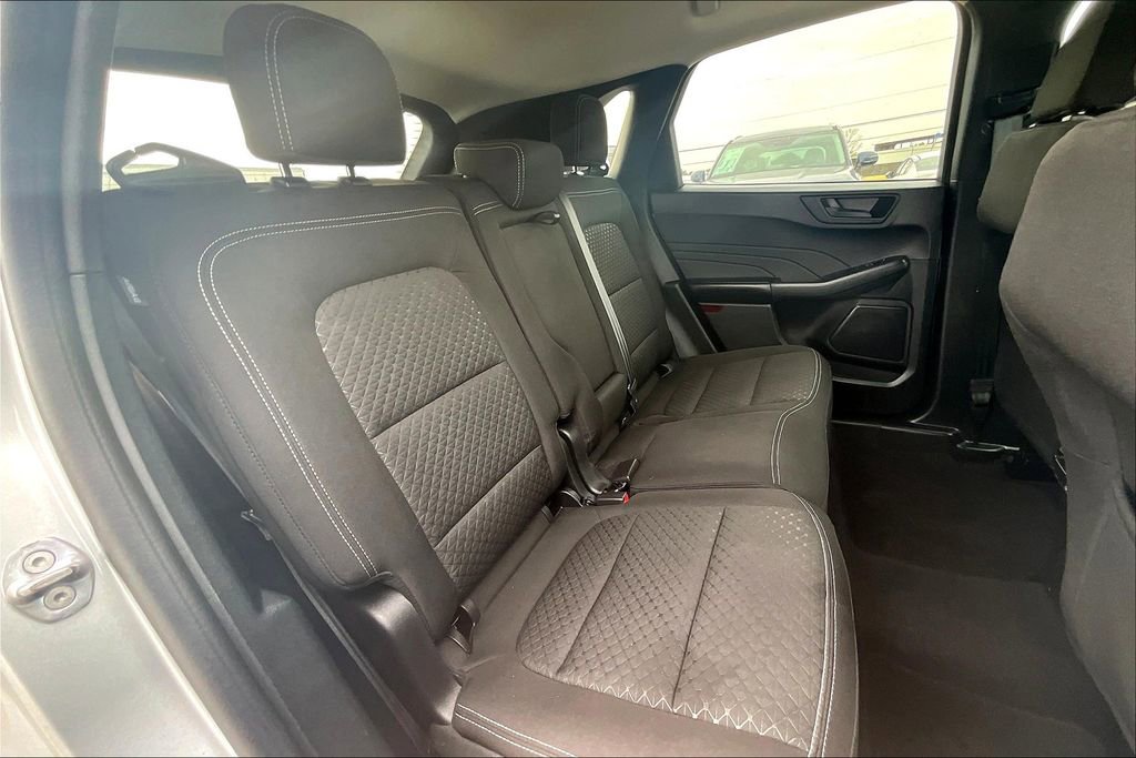Used 2023 Ford Escape Active image 36
