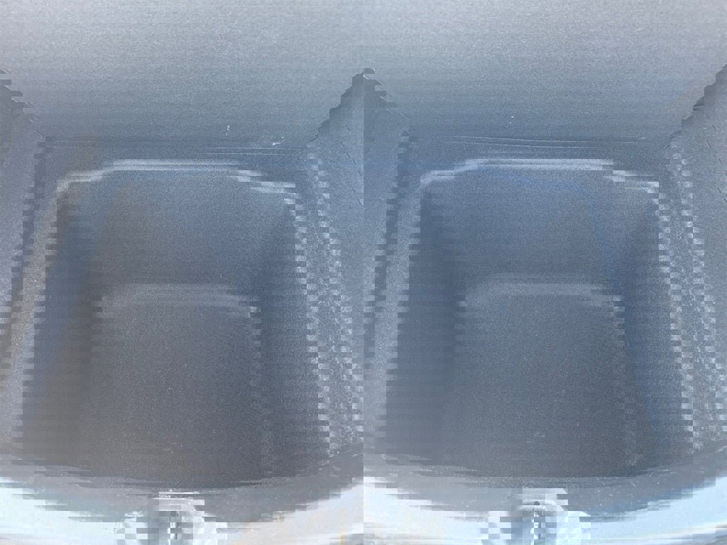 Used 2023 Tesla Model 3 Standard Range image 24