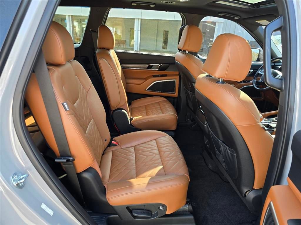 Used 2024 Kia Telluride EX X-Line image 14