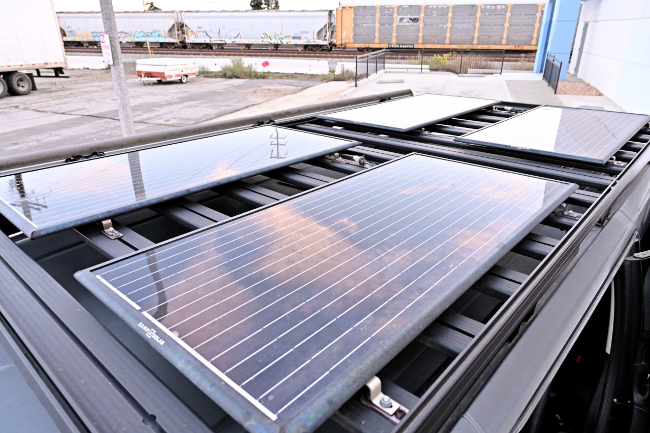 Used 2016 Mercedes-Benz Metris Passenger image 22