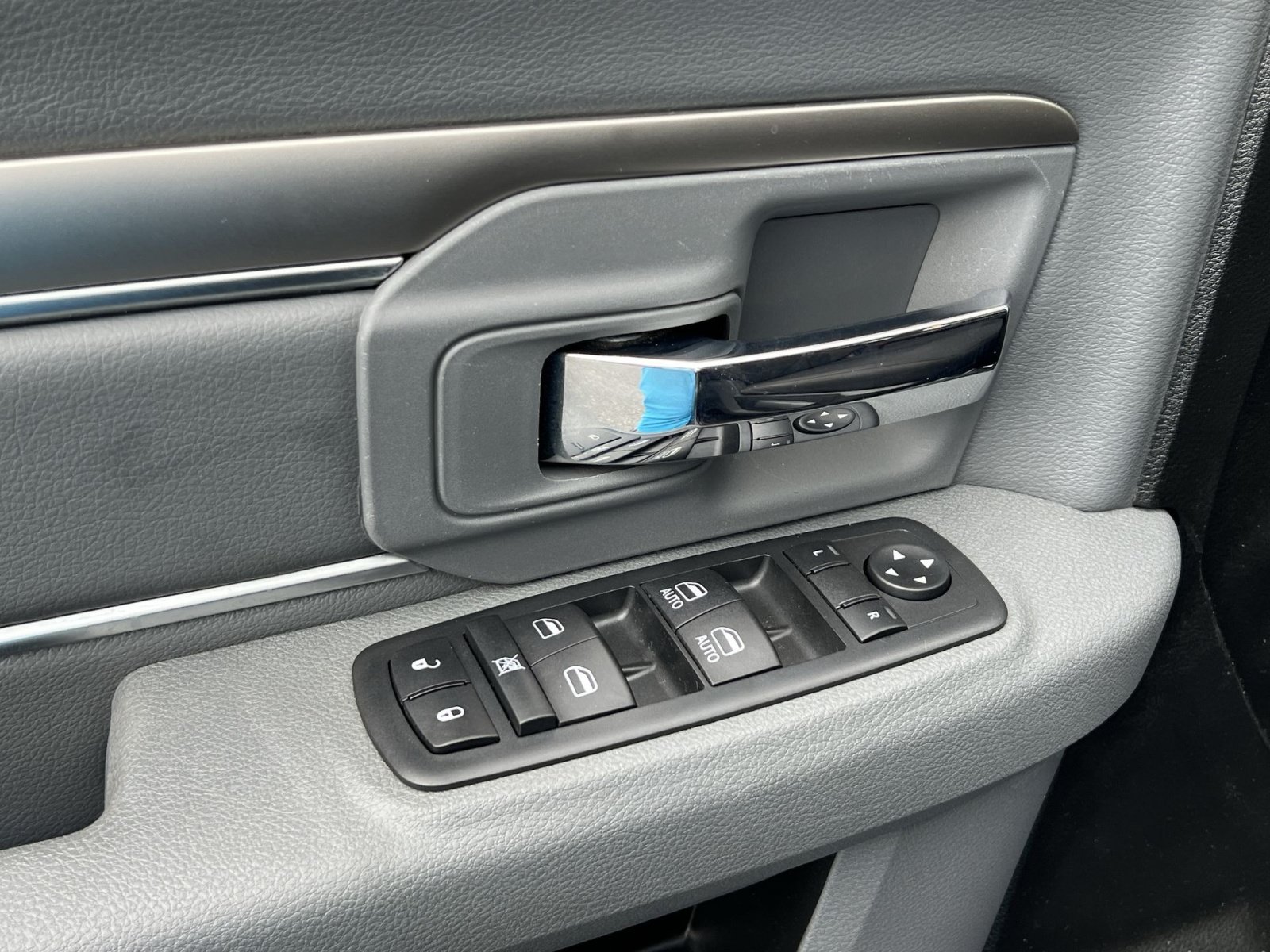 Used 2019 RAM 1500 Classic Warlock w/ Electronics Group AWD/4WD image 14