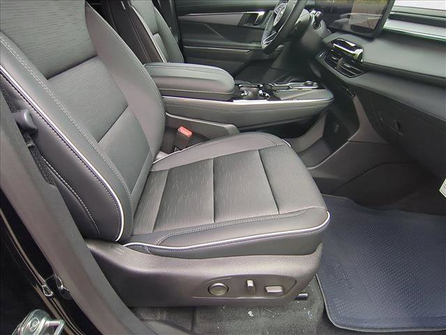 New 2026 Buick Enclave Sport Touring w/ Super Cruise Package AWD/4WD image 17