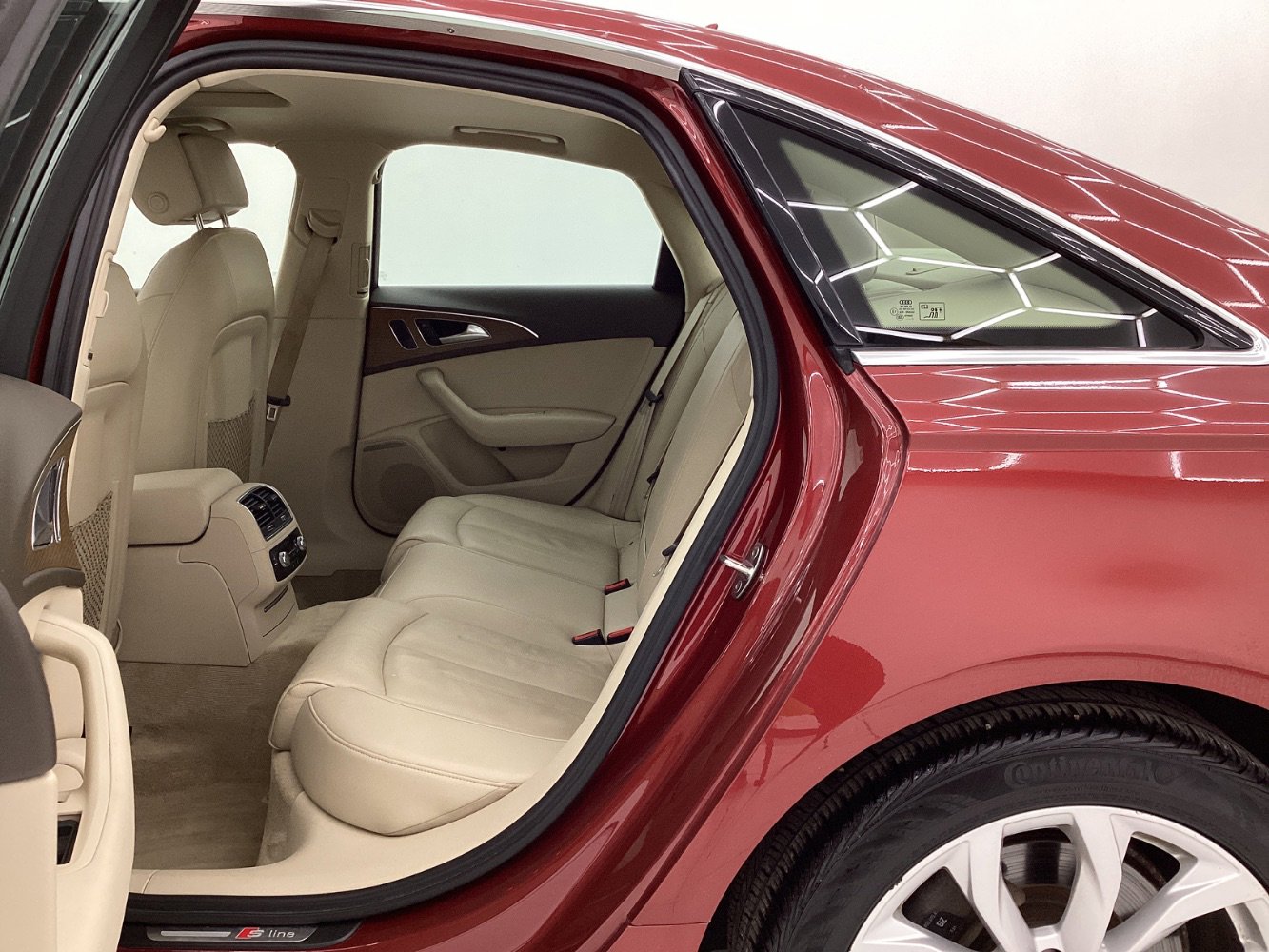 Used 2017 Audi A6 2.0T Premium Plus w/ Premium Plus Package image 20