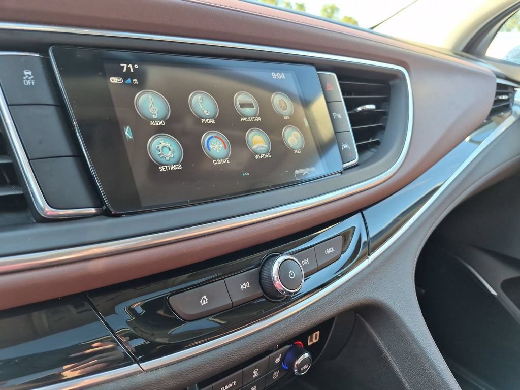 Used 2019 Buick Enclave Avenir FWD image 19