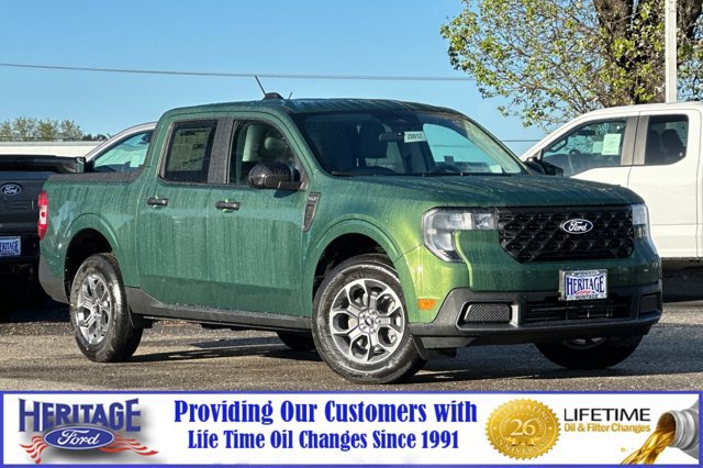 New 2025 Ford Maverick XLT w/ XLT Luxury Package