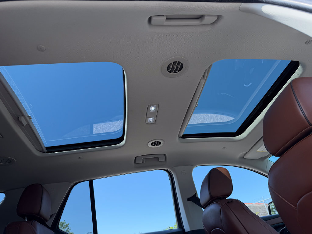 Used 2019 Chevrolet Traverse High Country AWD/4WD image 9
