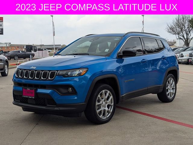 Used 2023 Jeep Compass Latitude w/ Sun and Sound Group image 7