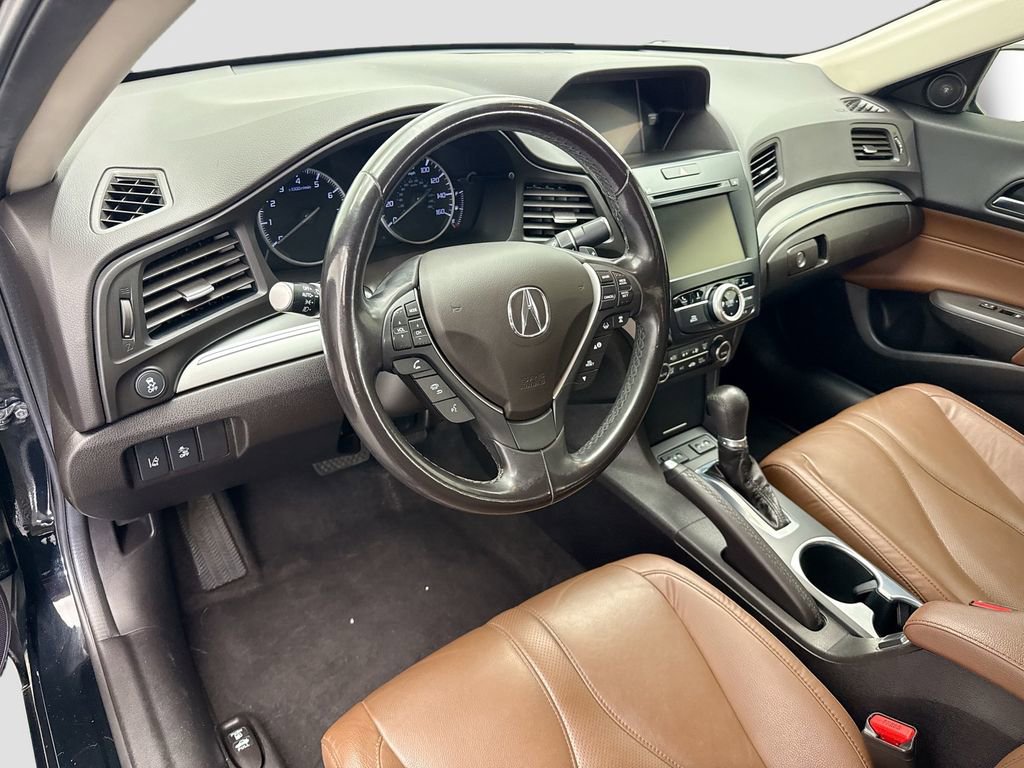 Used 2020 Acura ILX w/ Premium Package image 9