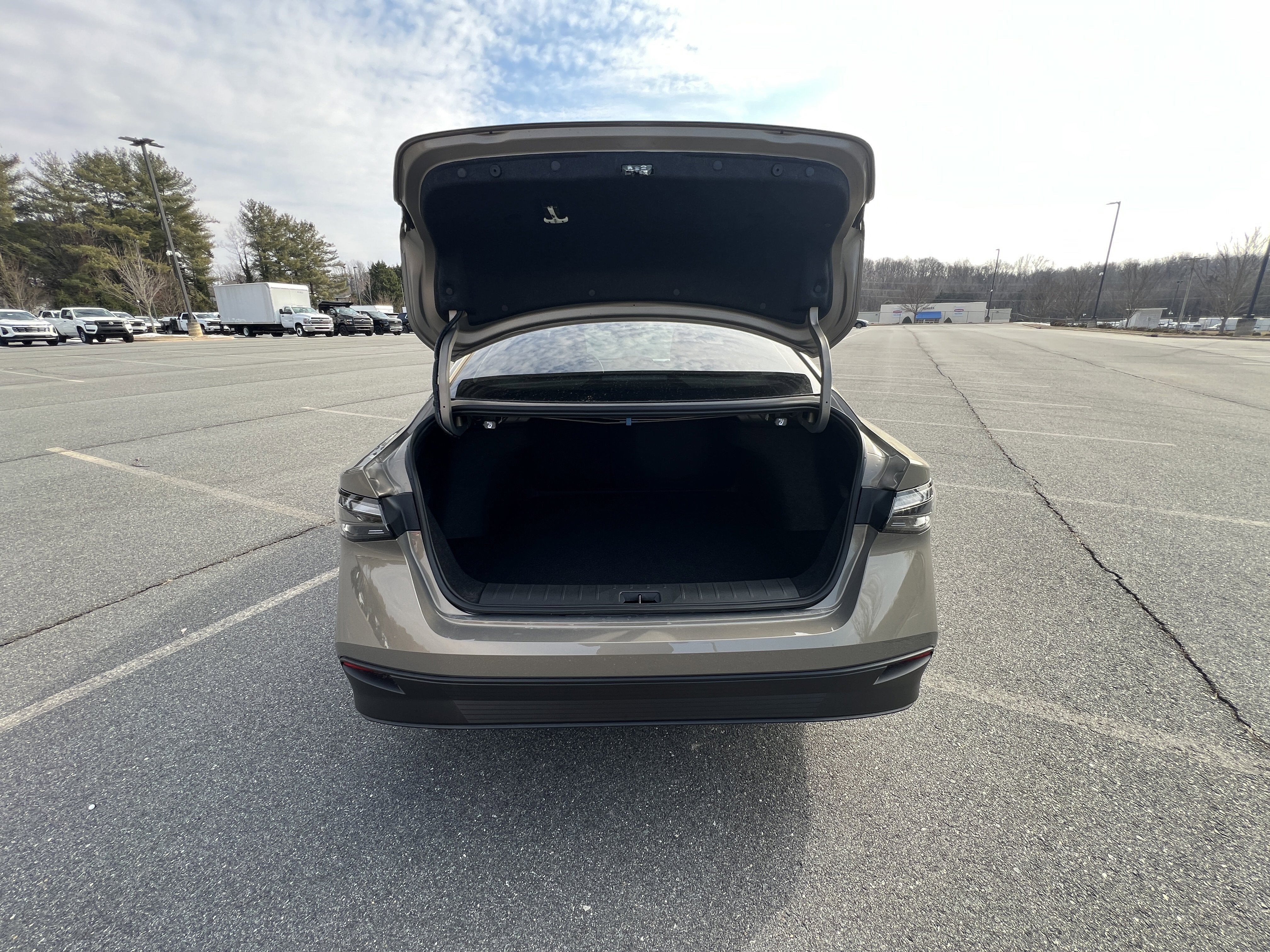 New 2026 Nissan Sentra SV w/ Floor Mat Package image 30