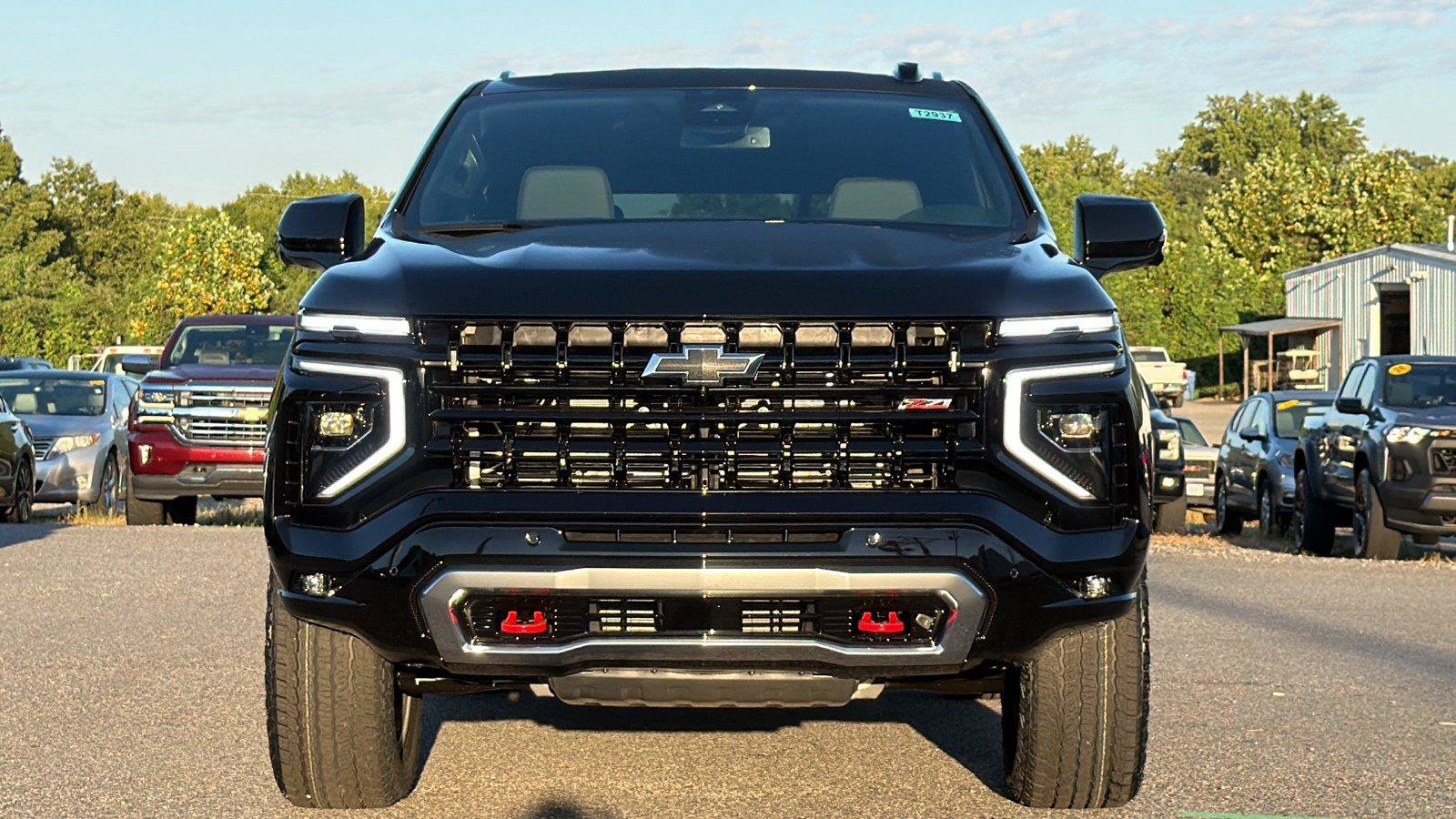 New 2026 Chevrolet Tahoe Z71 w/ Comfort Package AWD/4WD image 2