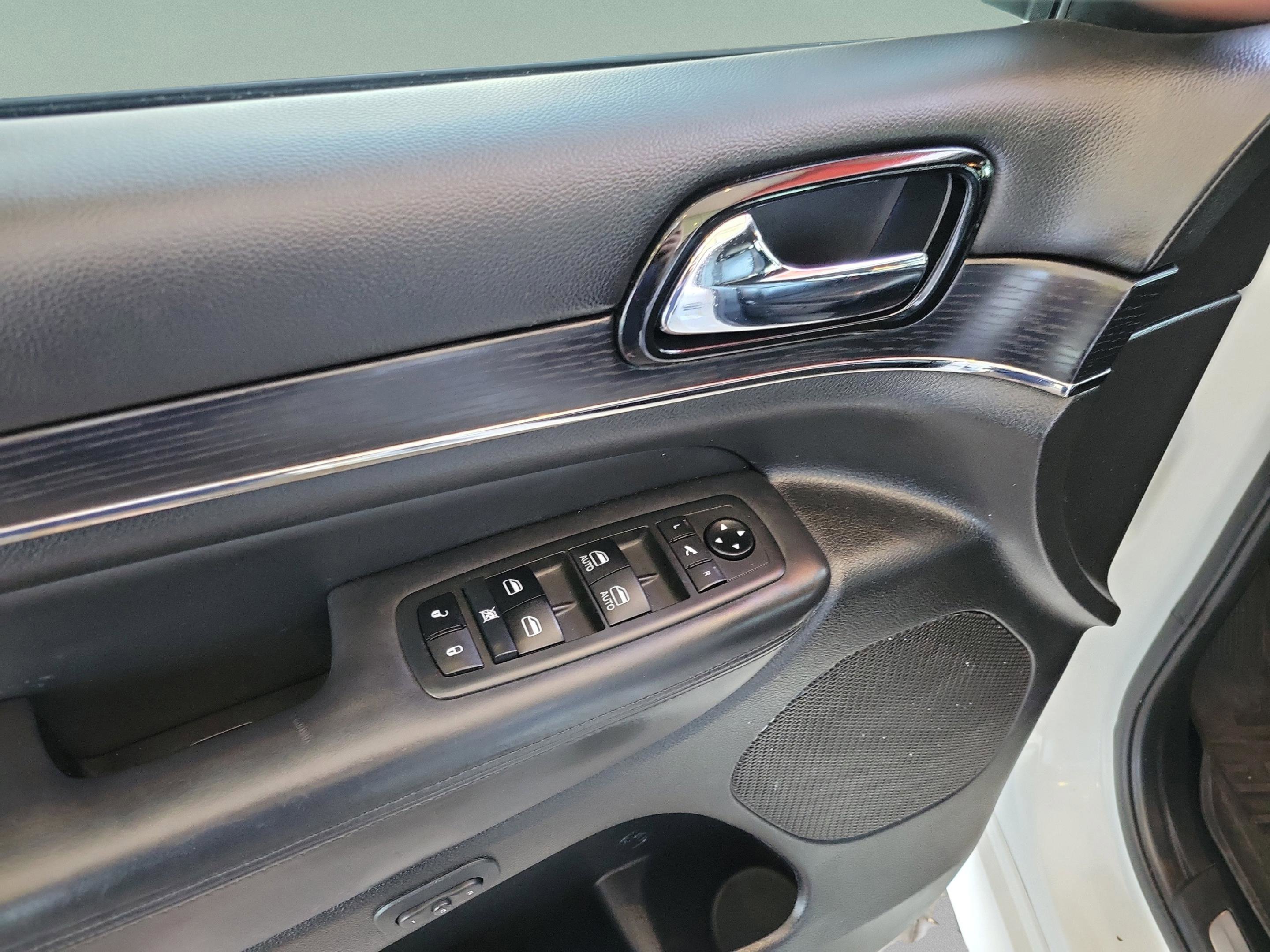 Used 2021 Jeep Grand Cherokee High Altitude image 32