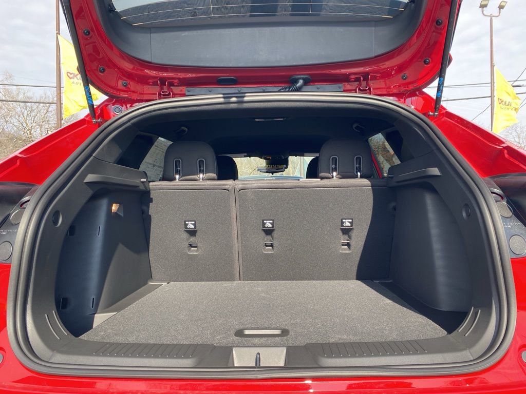 New 2026 Chevrolet Trax RS w/ Driver Confidence Package image 8