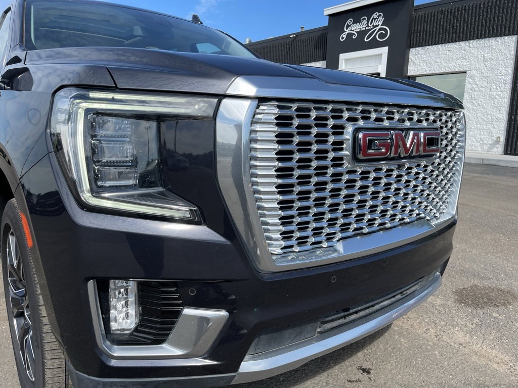 Used 2023 GMC Yukon XL Denali w/ Max Trailering Package image 13