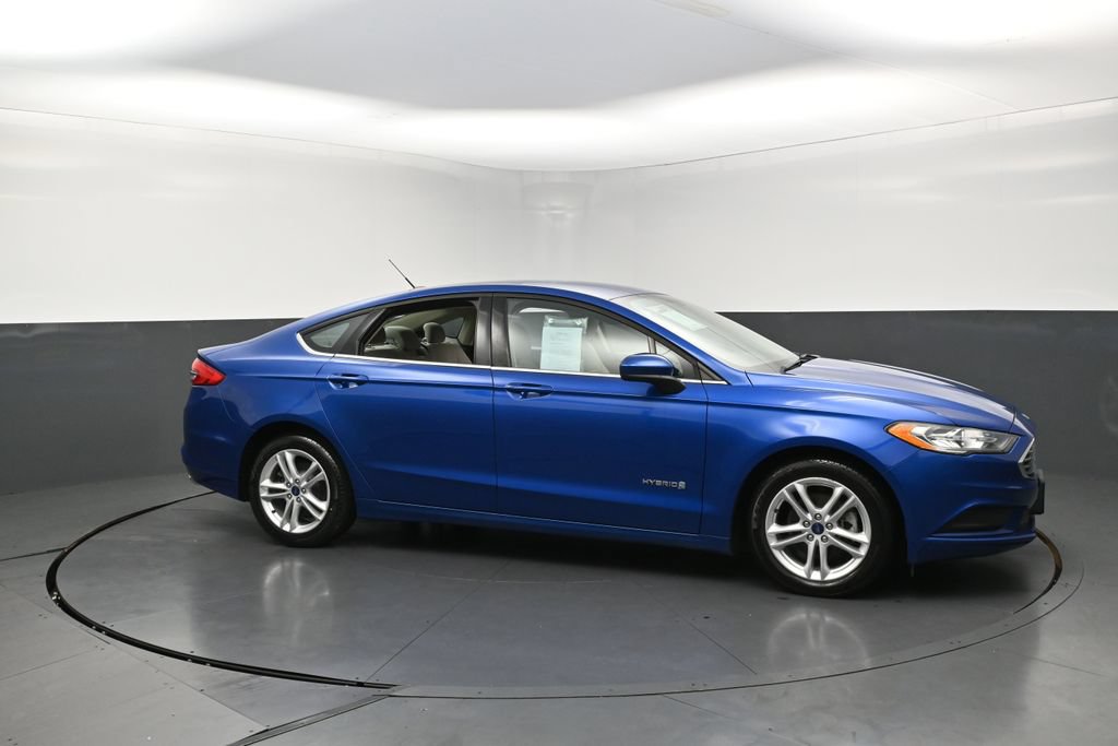 Used 2018 Ford Fusion S FWD image 30