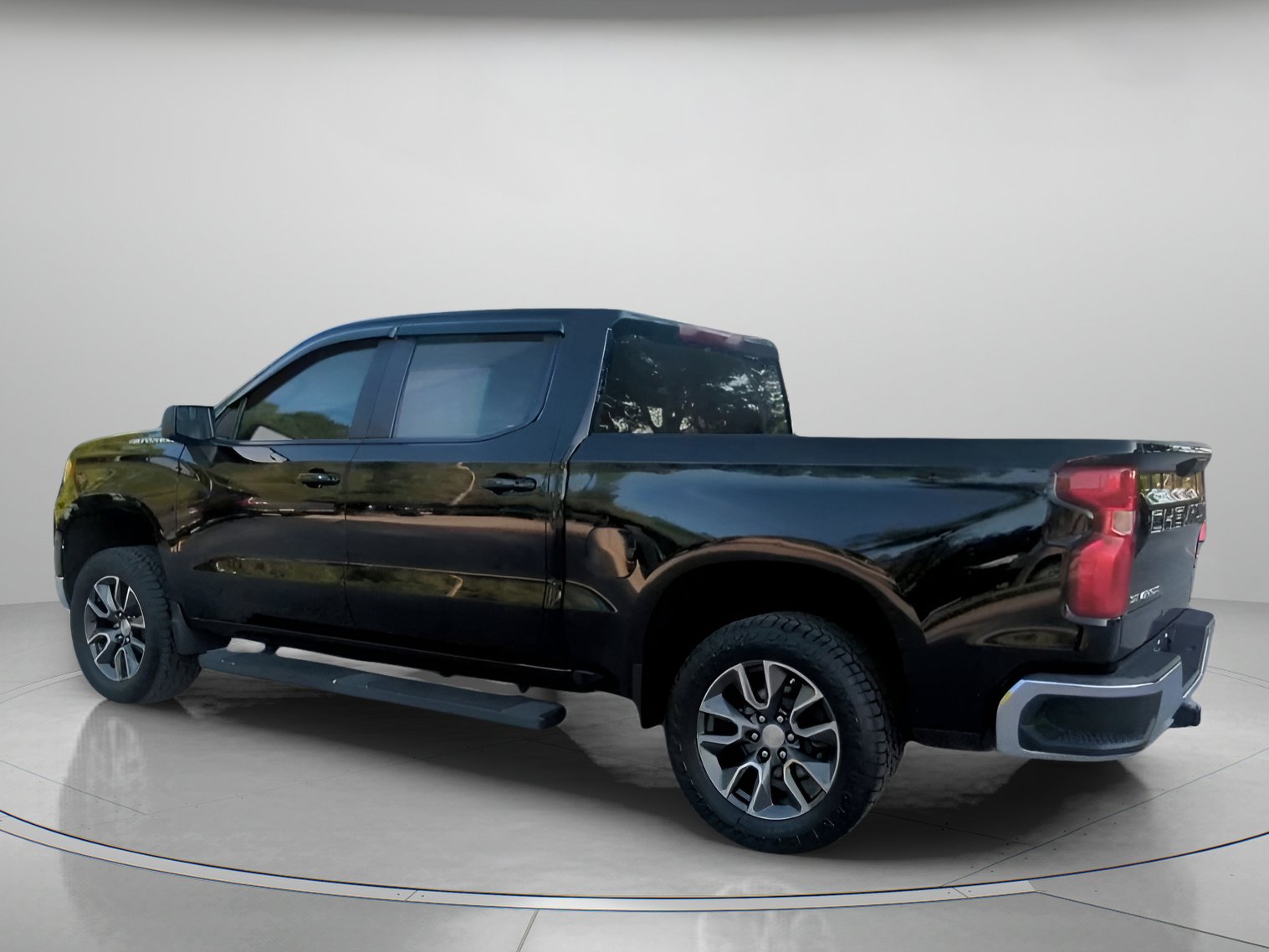 Used 2022 Chevrolet Silverado 1500 LT w/ Protection Package RWD image 19