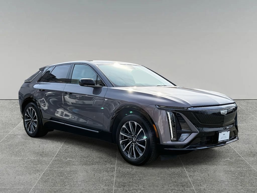 Used 2024 Cadillac Lyriq Sport image 9