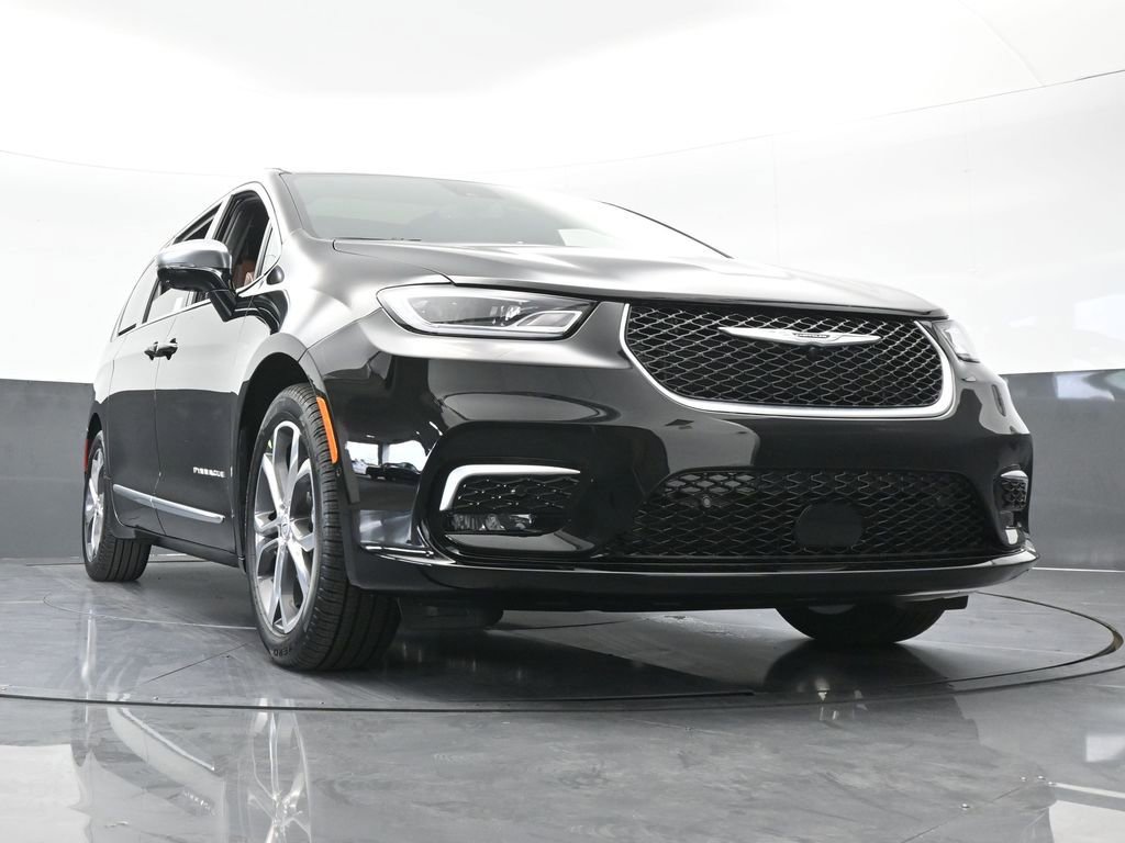 New 2026 Chrysler Pacifica Pinnacle image 73