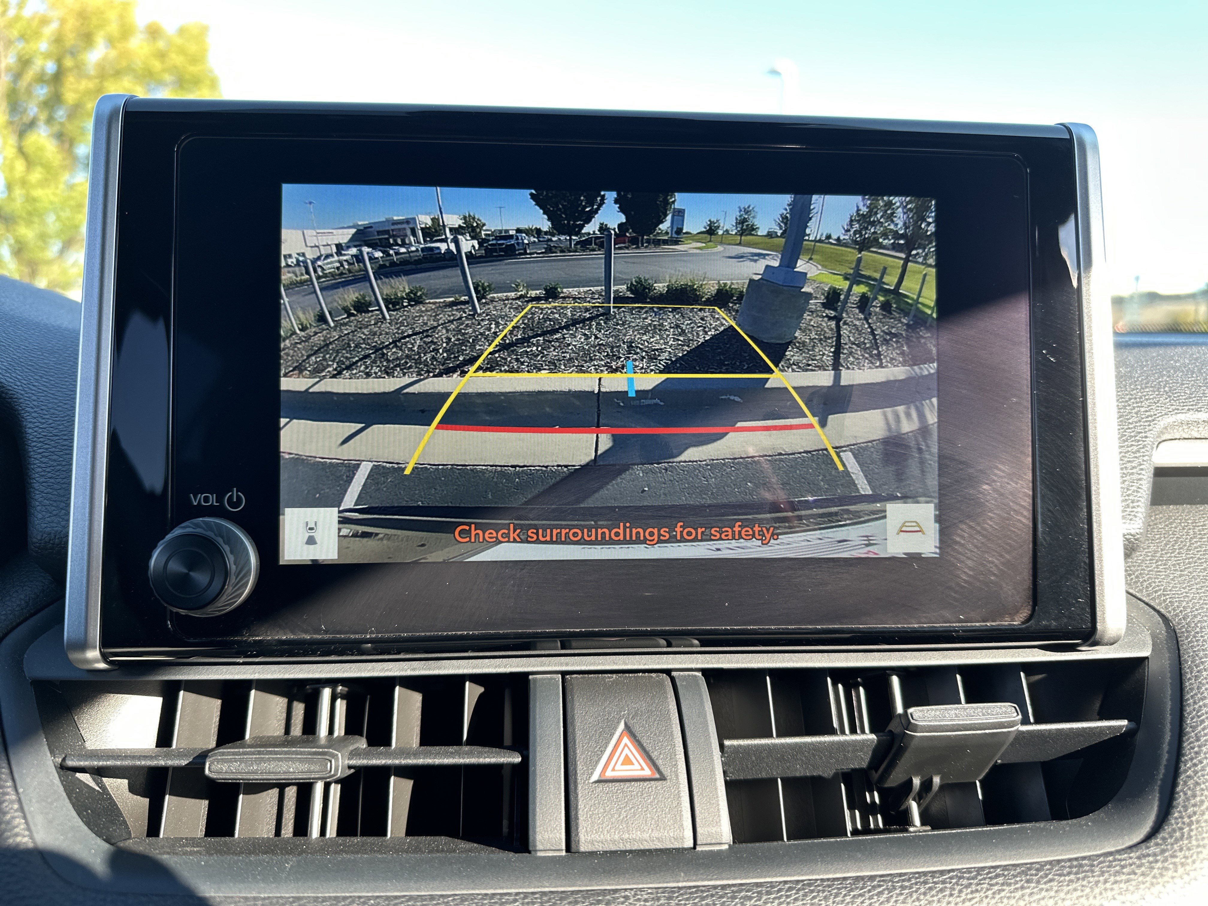 Used 2025 Toyota RAV4 SE image 25