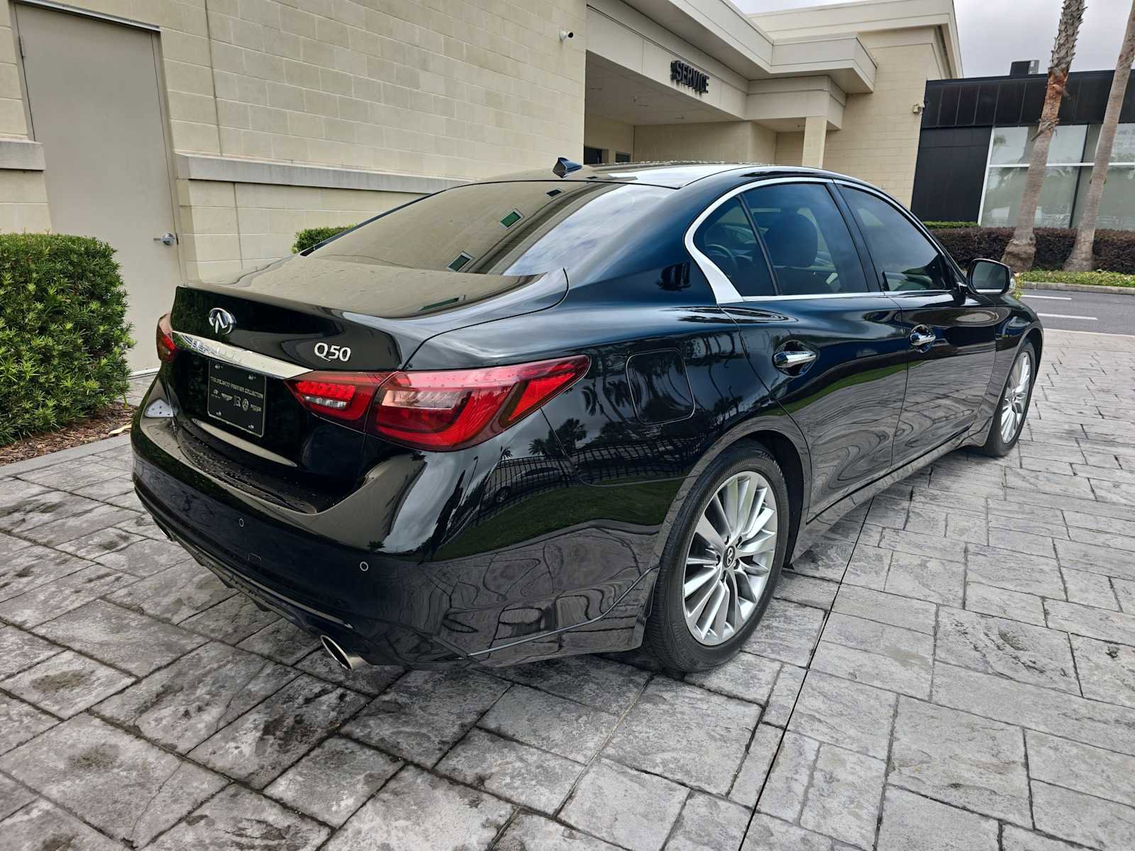 Certified 2024 INFINITI Q50 Luxe w/ Cargo Package image 3