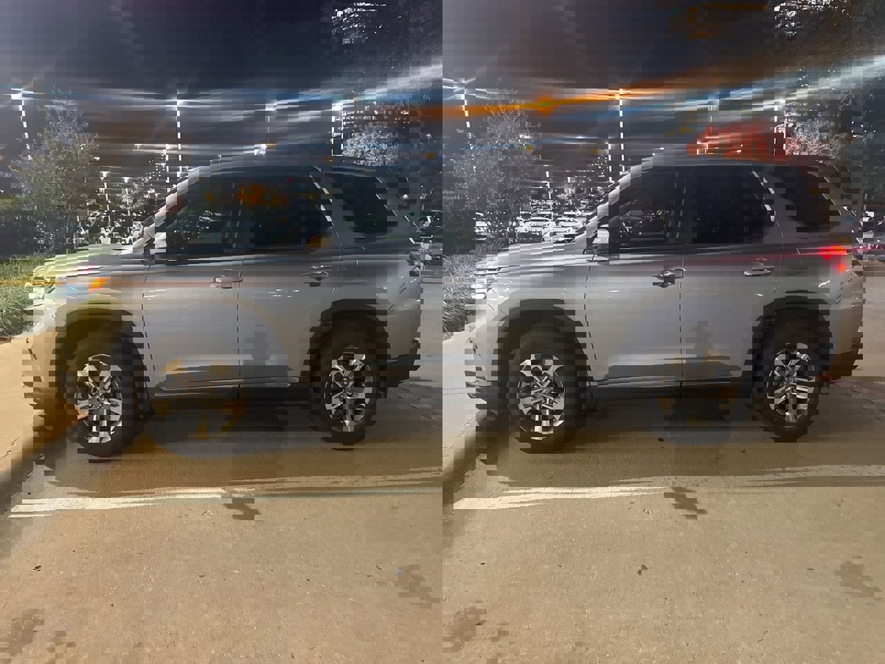 Used 2023 Honda Pilot EX-L image 6