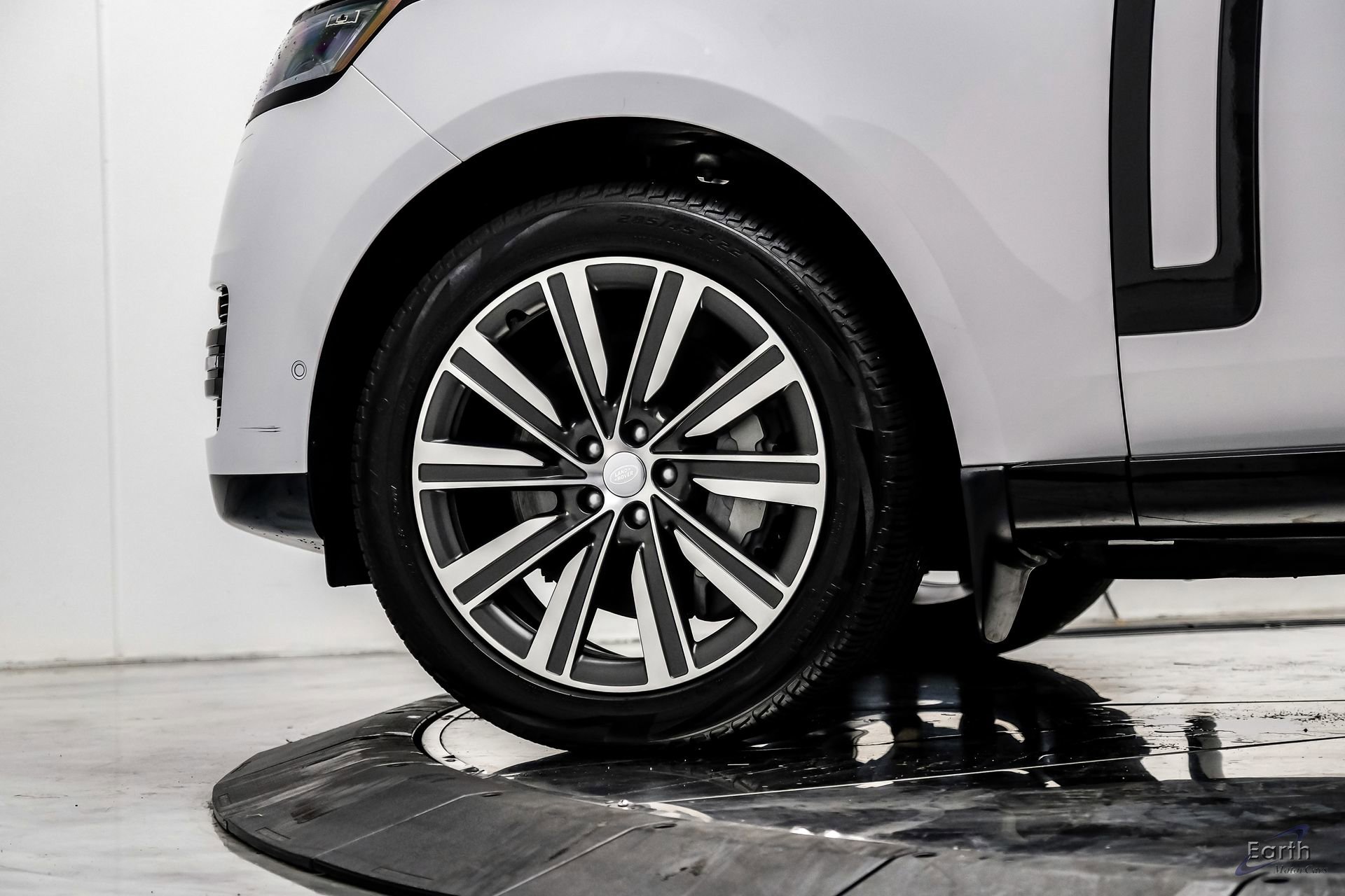 Used 2023 Land Rover Range Rover SE image 94