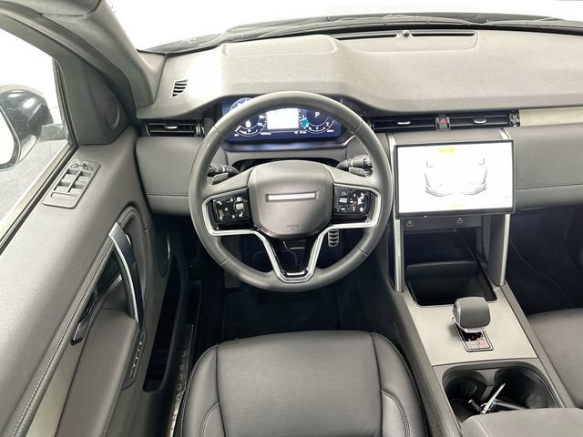 Used 2024 Land Rover Discovery Sport Dynamic SE image 11