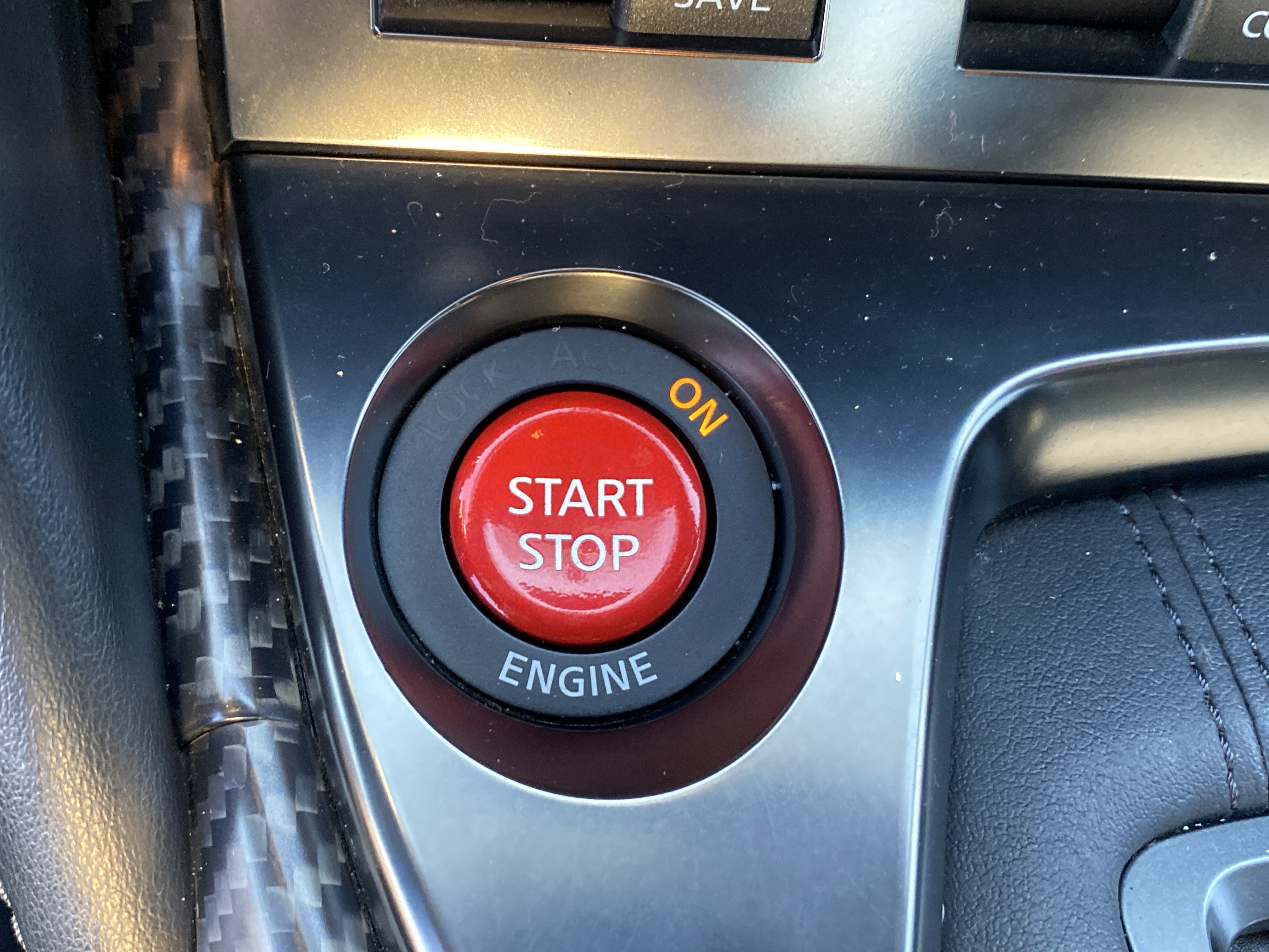 Used 2017 Nissan GT-R Premium image 36