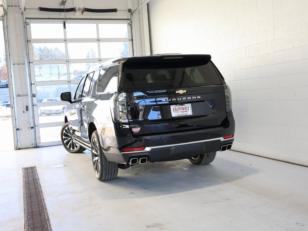 New 2025 Chevrolet Suburban High Country image 45
