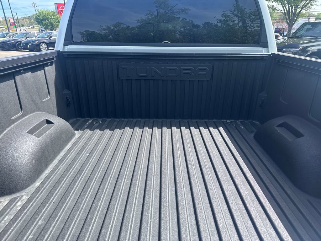 Used 2025 Toyota Tundra Platinum w/ Tow Tech Package AWD/4WD image 20