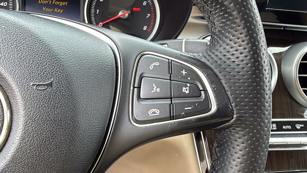 Used 2016 Mercedes-Benz GLC 300 image 37