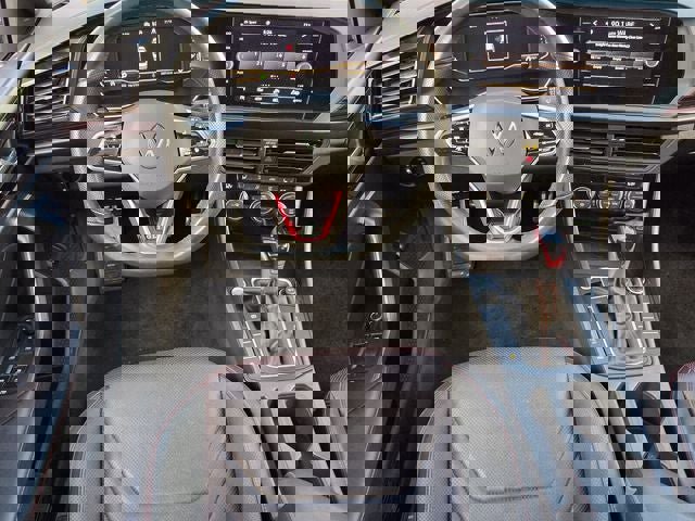 Used 2024 Volkswagen Jetta GLI Autobahn image 16