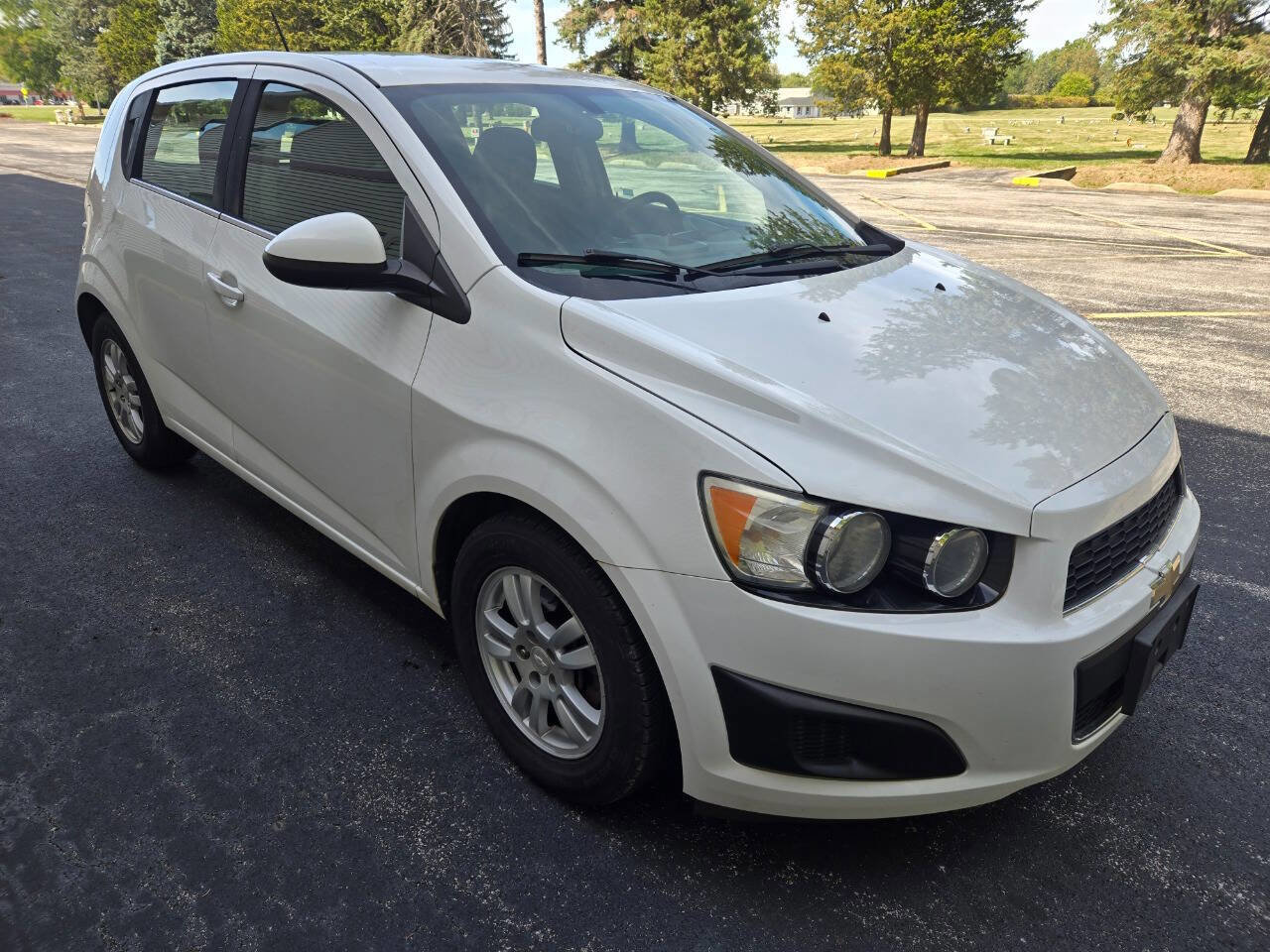 Used 2015 Chevrolet Sonic LT image 13