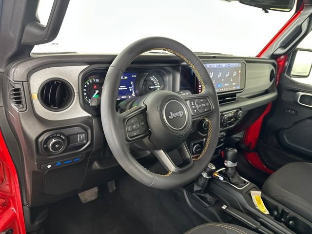Used 2024 Jeep Wrangler Unlimited w/ Convenience Group image 13