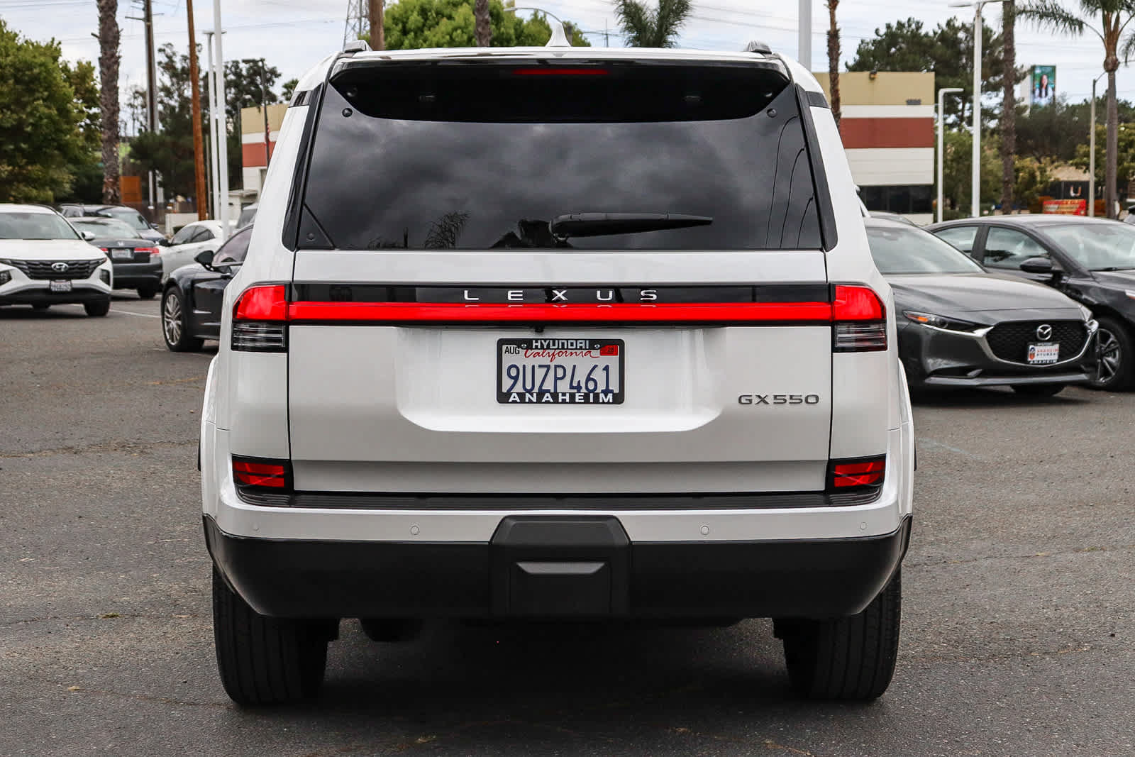 Used 2025 Lexus GX 550 w/ Cold Area Package AWD/4WD image 8