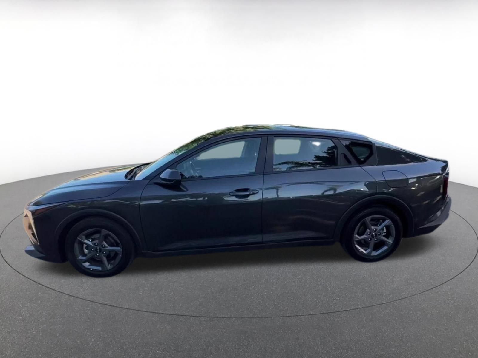 Used 2025 Kia K4 FWD image 9