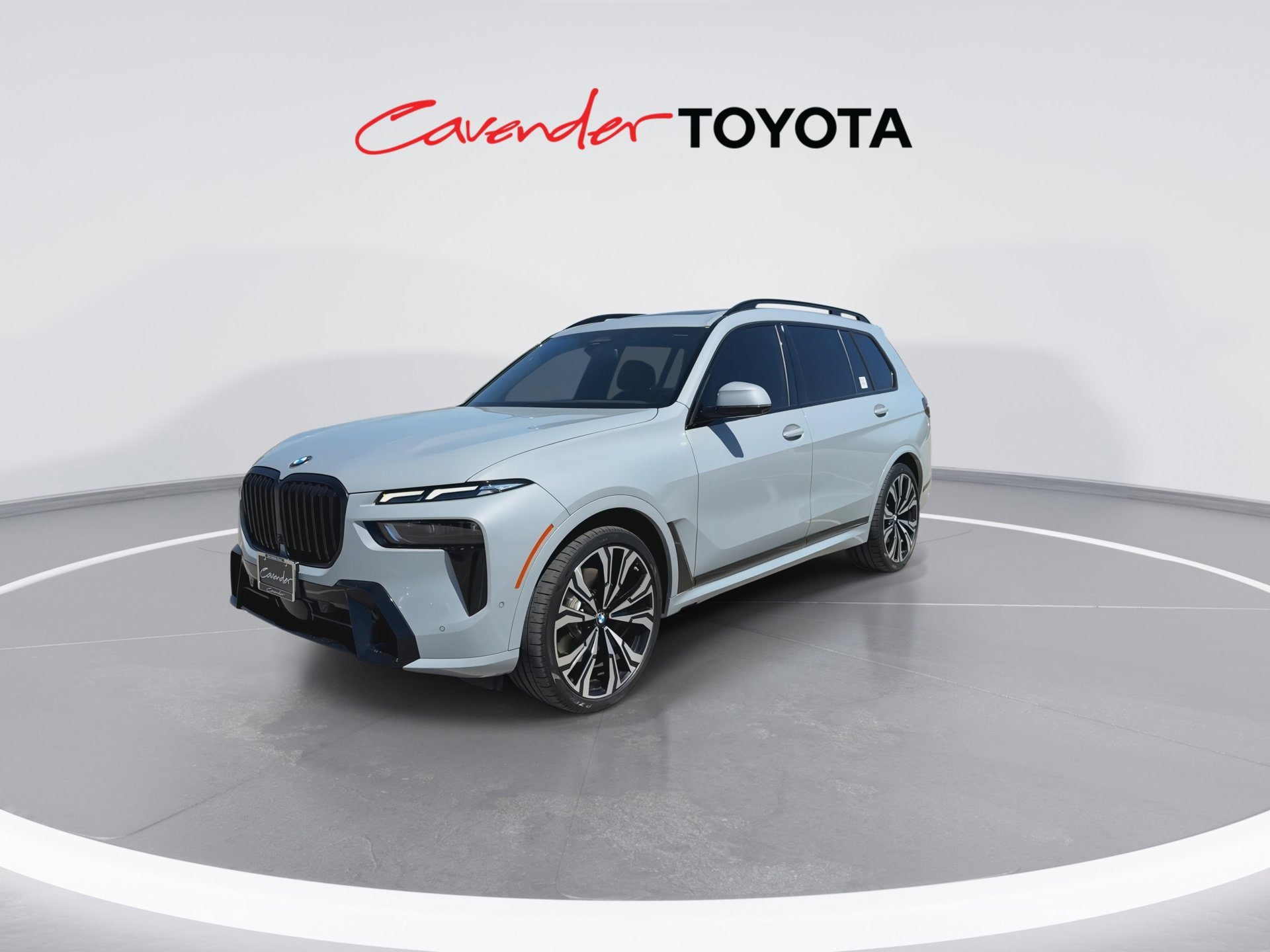 Used 2023 BMW X7 xDrive40i w/ Executive Package image 4
