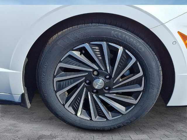 Certified 2023 Hyundai Sonata Limited FWD image 8