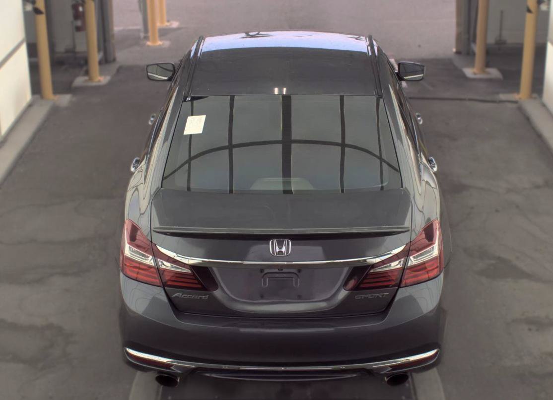 Used 2016 Honda Accord Sport image 5