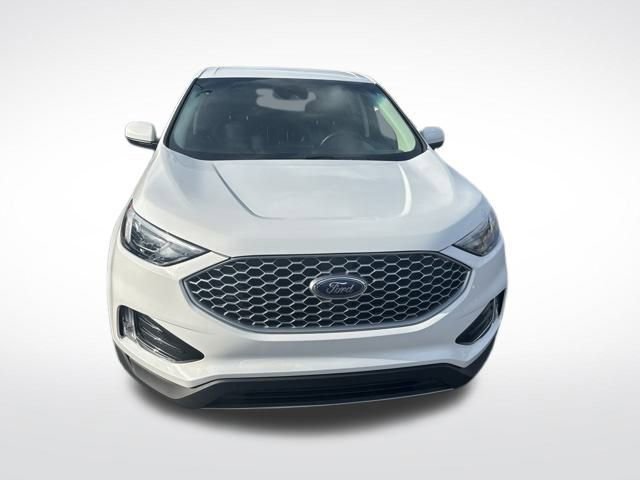 Used 2024 Ford Edge SEL image 8
