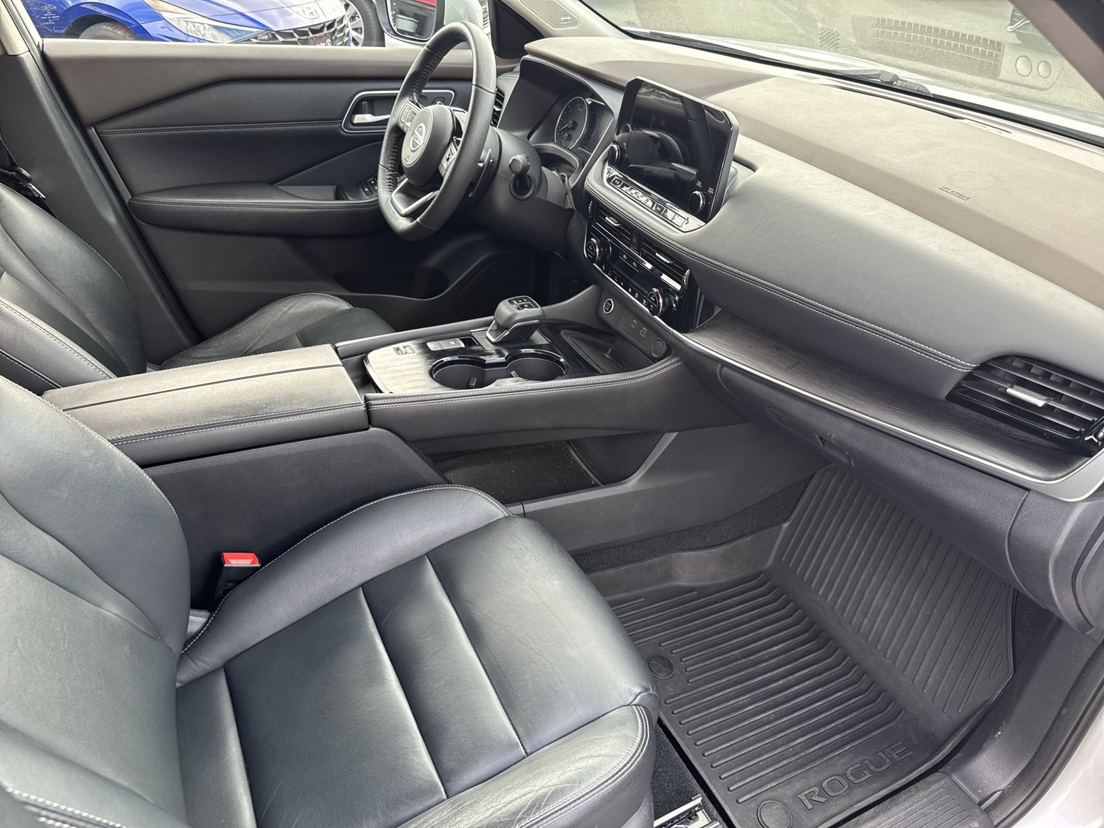 Used 2021 Nissan Rogue SL w/ Premium Package FWD image 15
